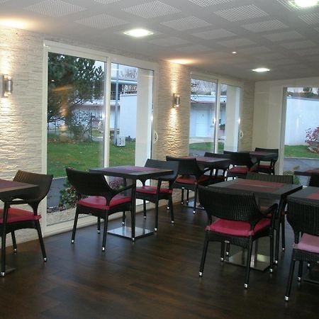 Charme Hotel, Montbeliard Sud Exterior foto