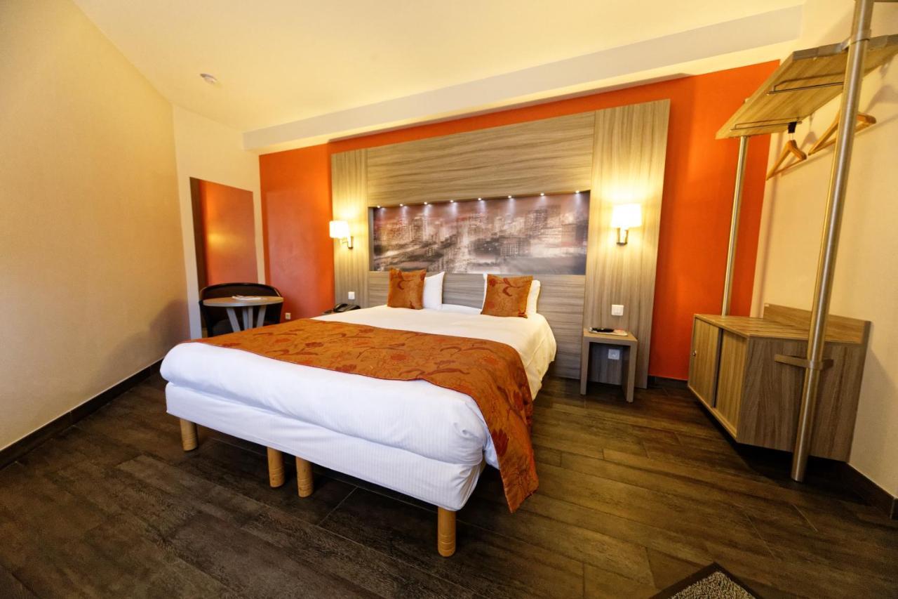 Charme Hotel, Montbeliard Sud Exterior foto