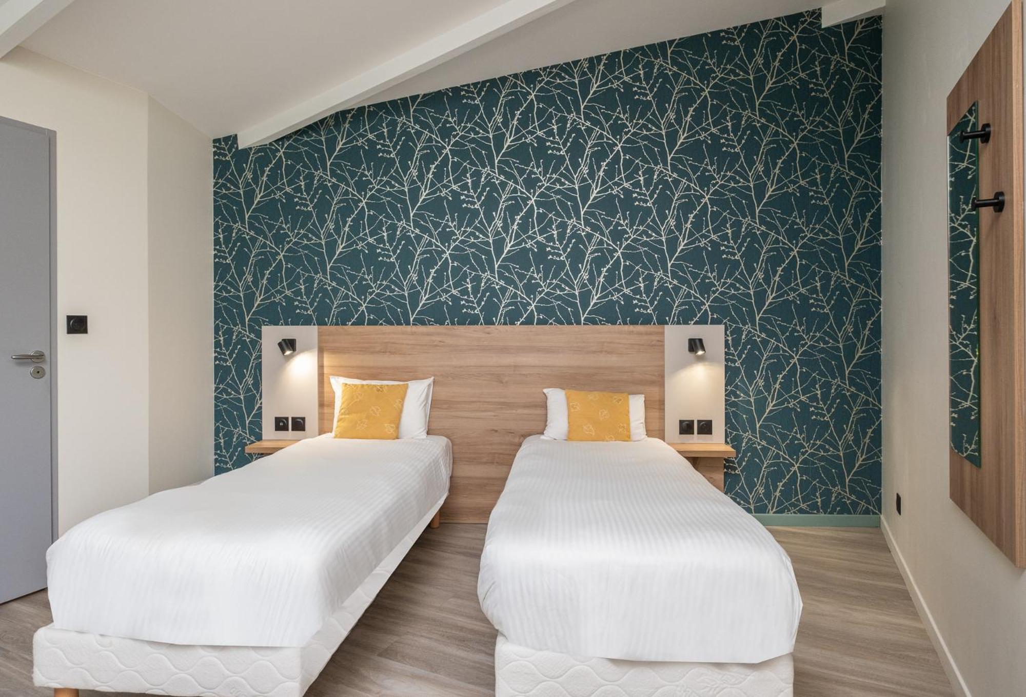 Charme Hotel, Montbeliard Sud Exterior foto